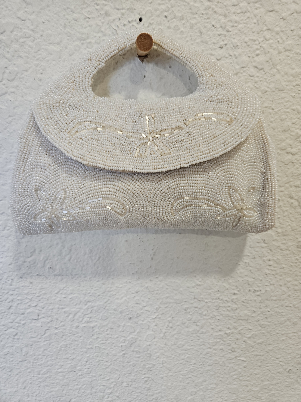 Vintage 1960s Debbie Beaded White Envelope Clutch Purse with Top Handle
